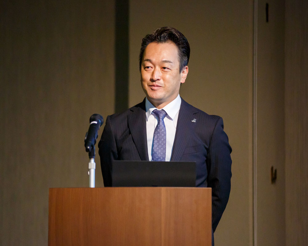 代表取締役社⻑・池上